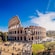 Una vista panorámica del Coliseo de Roma en Italia